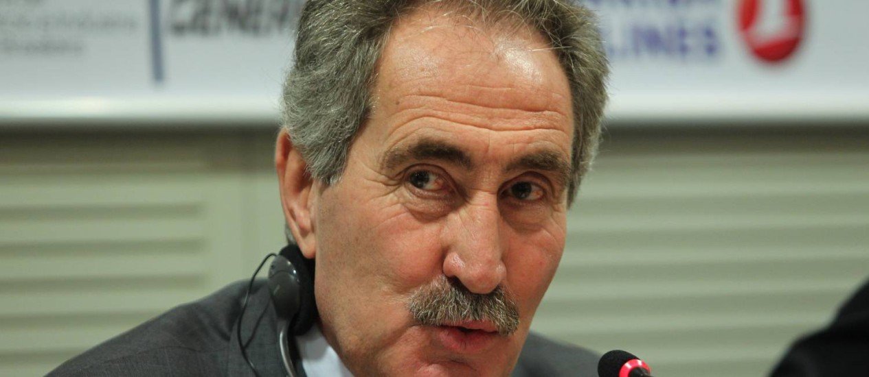 ‘Erdogan pode transformar a Turquia em regime autoritário’ , diz ex-ministro turco Ertugrul Günay
