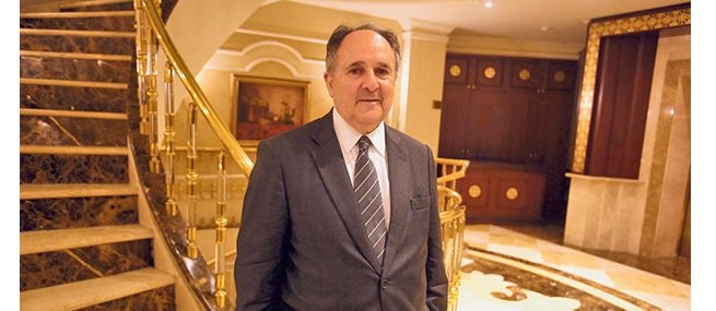 Senador brasileiro se impressiona com investimentos do Hizmet em educação