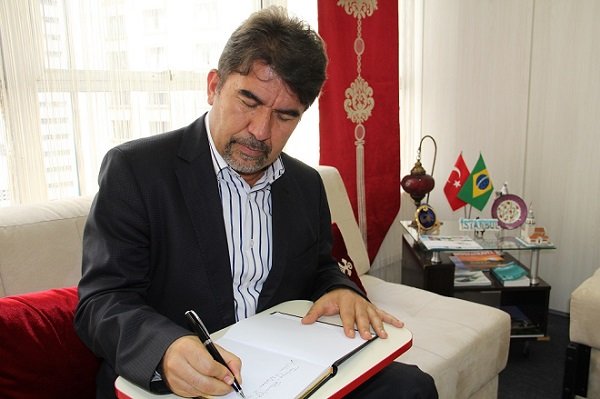 Embaixador da Turquia visita o CCBT